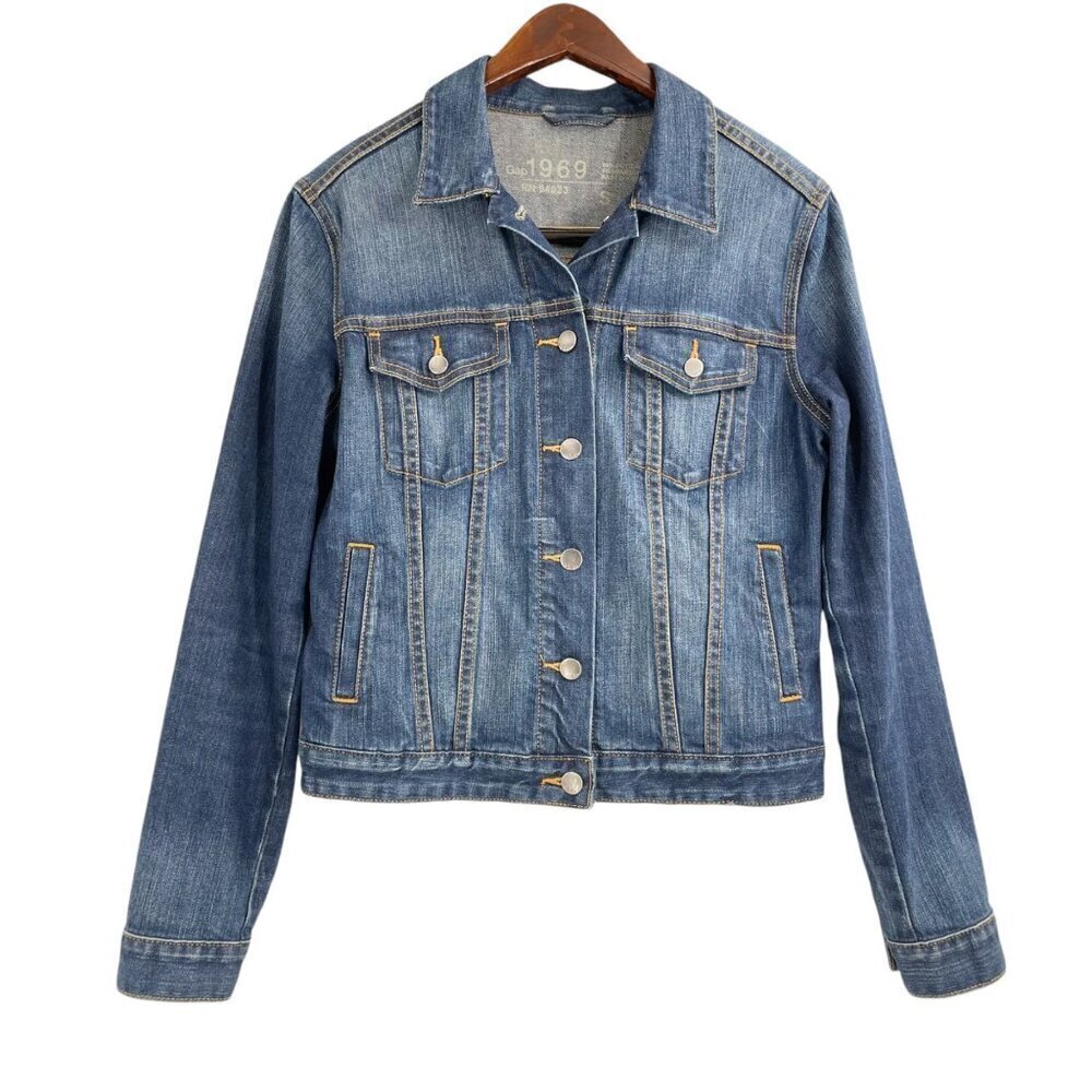 GAP Blue Denim Jean Jacket Womens Size Small Classic Pockets Everyday Casual - Picture 1 of 8